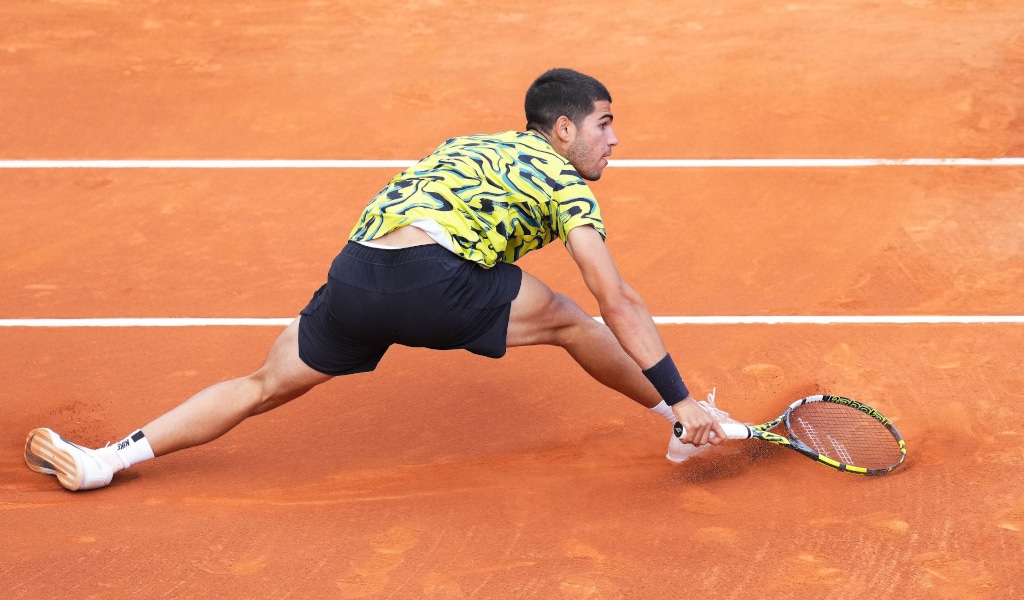 Carlos Alcaraz claimed his 20th consecutive win in Spain to celebrate his 20th birthday.