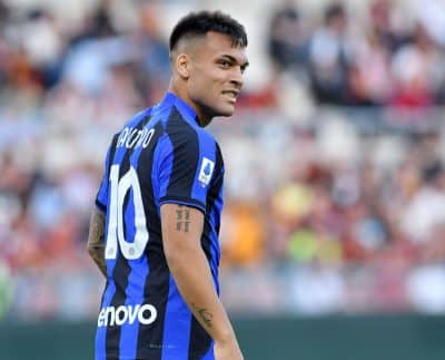 Man Utd Target Lautaro Martinez Looks Over His Shoulder