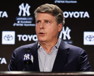 Después De Las Luchas De 2023, Los Yankees Se Quedarán Con Boone Y Cashman