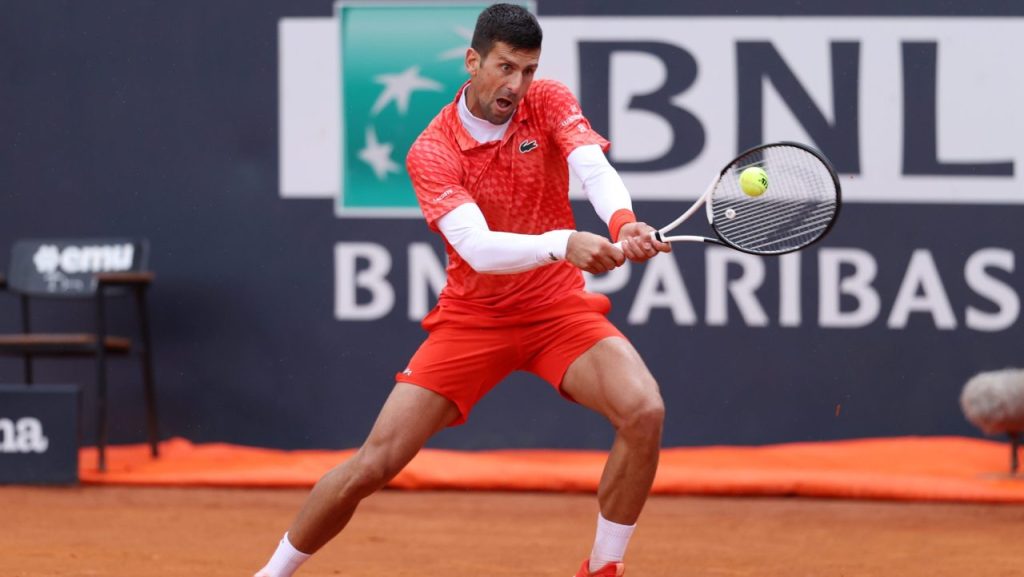 Djokovic arriba y abajo, Nadal fuera en la persecución del récord del Abierto de Francia