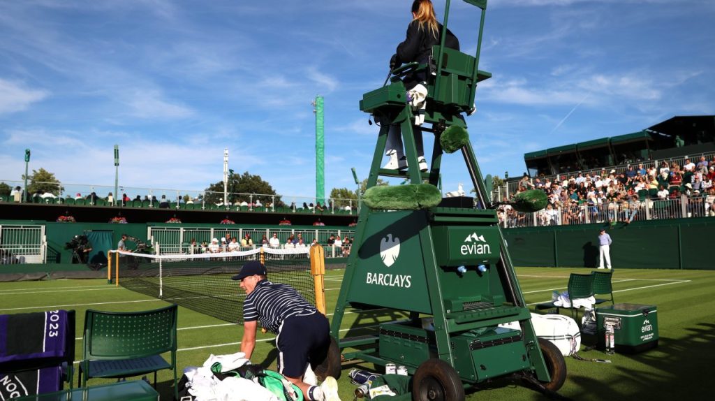 Los patrocinadores de Wimbledon se van metiendo poco a poco en el juego.