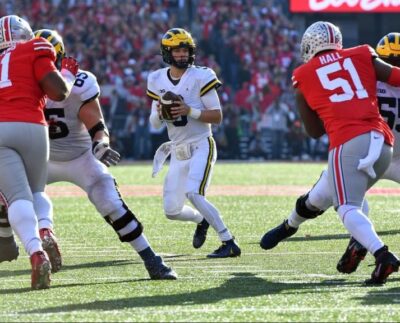 Ohio State Vs. Michigan Es Un Enfrentamiento Del Super Bowl De Fútbol Universitario.