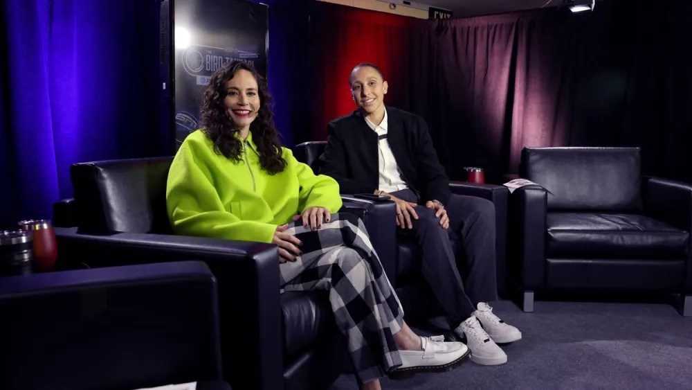 Bird, Taurasi presenta el ‘Alt-Cast’ de ESPN NBA en Navidad