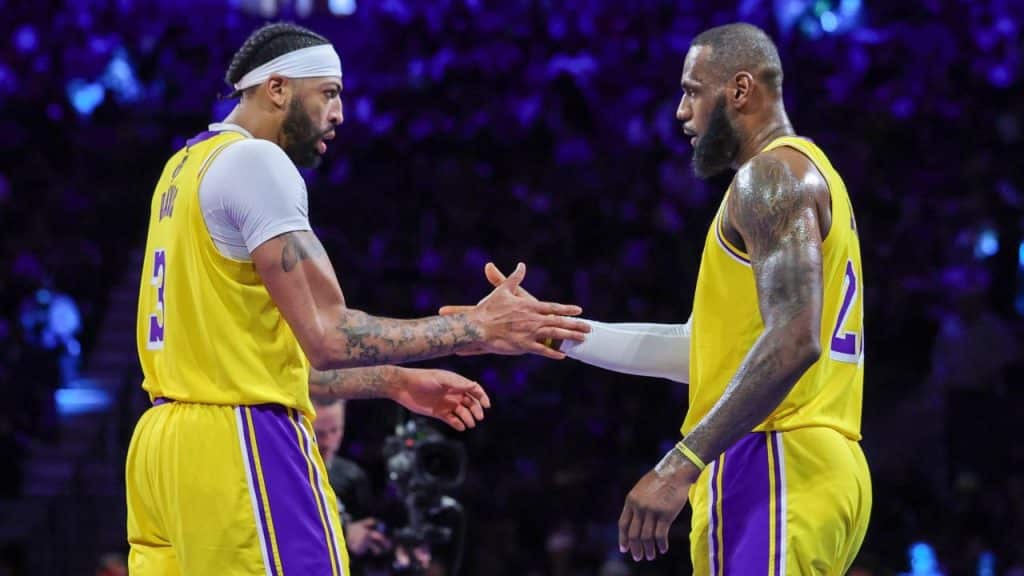 Los Lakers ganaron su primer título de la NBA pero tienen poco tiempo para celebrar