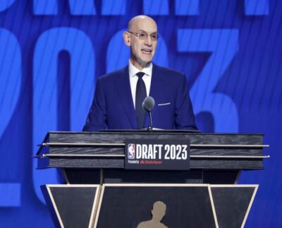 Informe: NBA, Adam Silver ultimará contrato para mantenerlo como comisionado