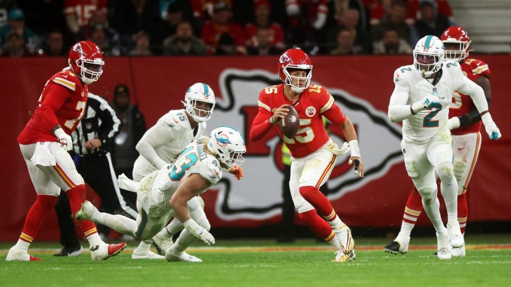 Peacock Playoff riza las plumas, pero los juegos premium de la NFL se quedarán