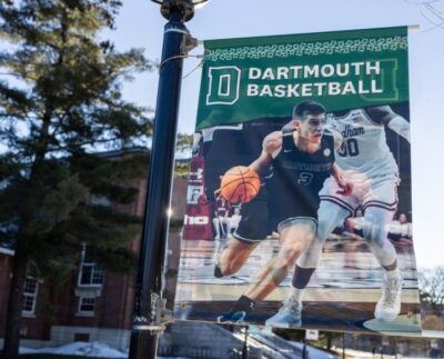 Las Pérdidas Del Comedor De Dartmouth Recalentan La Unión Del Baloncesto