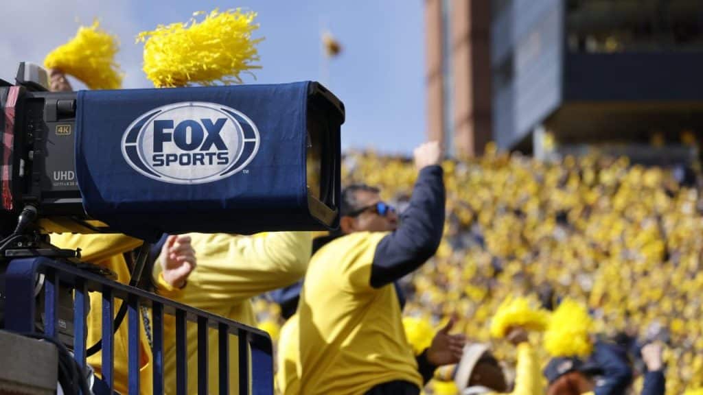 Fox prepara el programa de fútbol universitario del viernes mientras sale ‘SmackDown’