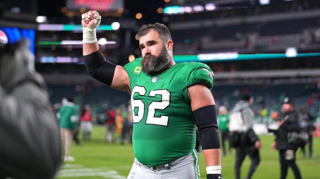 Jason Kelce anunció su retiro tras 13 temporadas