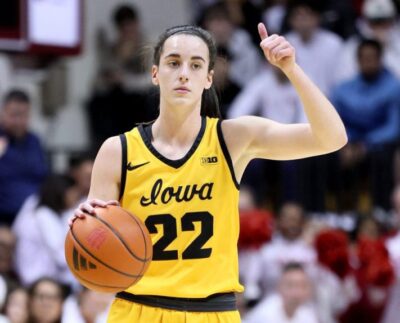 Kaitlyn Clark Firmó Con Las Indiana Fever Antes Del Draft De La Wnba