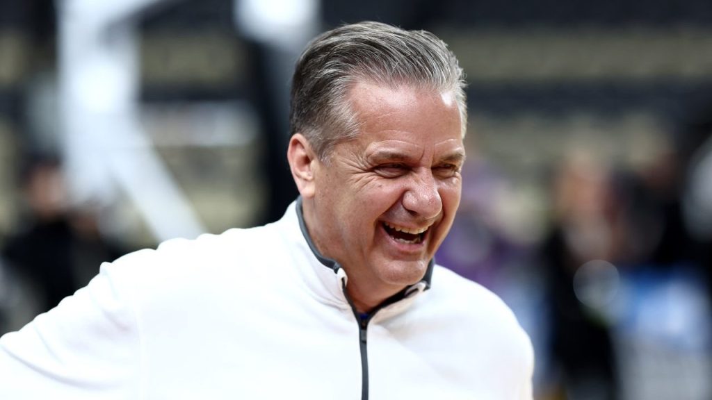 El acuerdo de Calipari con Arkansas viene con una atadura de cerdos de $ 6 millones