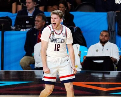 La clasificación final masculina de la NCAA no puede igualar a la femenina entre líneas de UConn