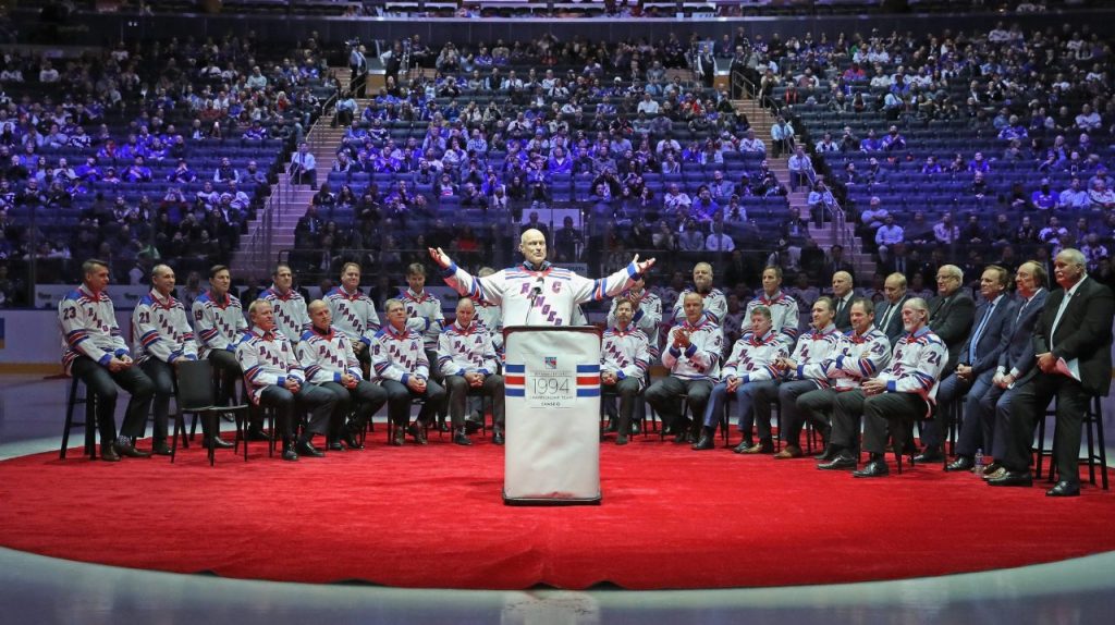 Cuatro ciudades podrían hacer historia ganando títulos de la NBA y la NHL en un año