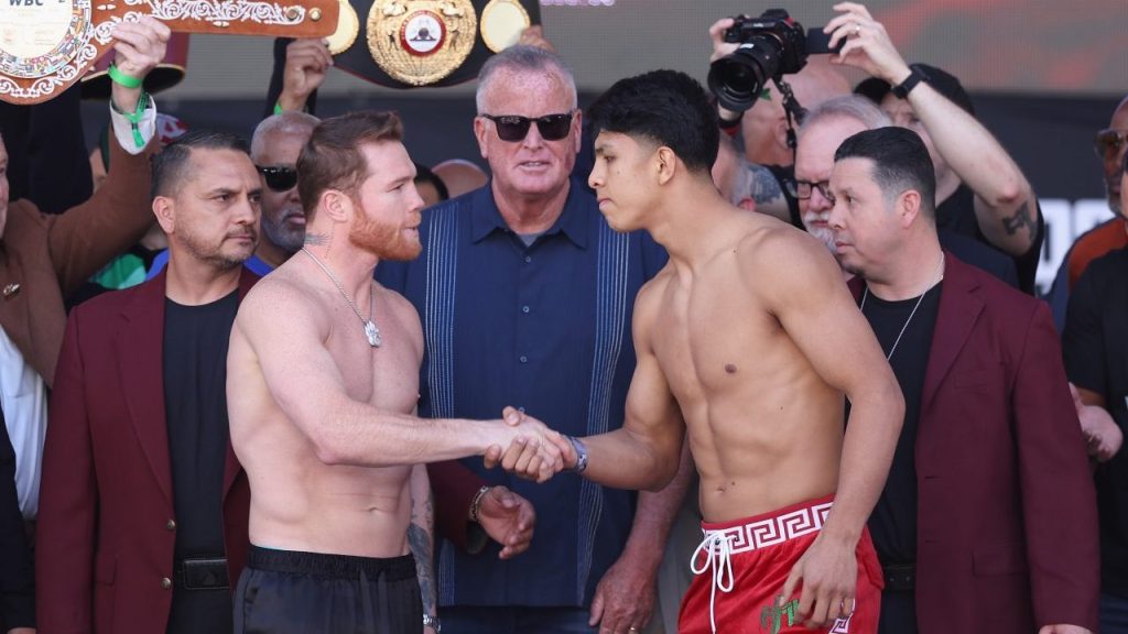 La disputa entre Canelo Álvarez y De La Hoya se calienta antes de la pelea contra Munguía