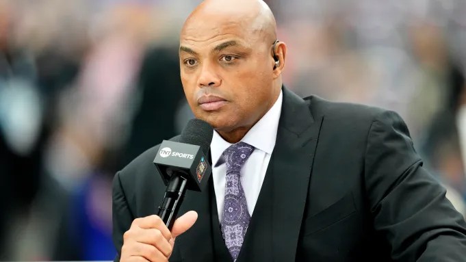 Charles Barkley se retirará de la televisión después de la temporada 2024-25 de la NBA.