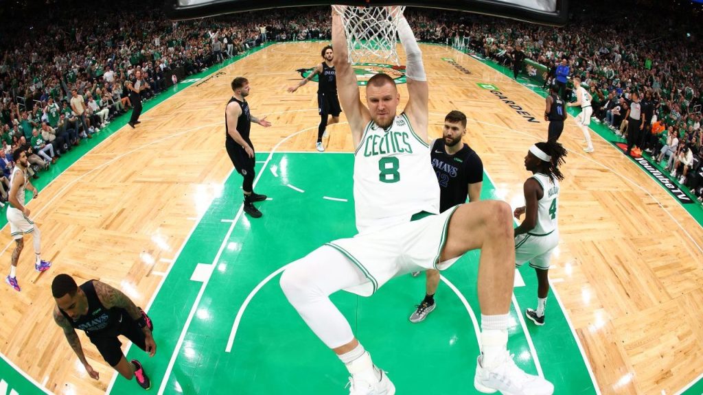 Las finales de la NBA comienzan con una televisión tibia mientras los Celtics derrotan a los Mavs en el primer partido