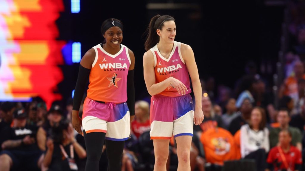 El debut de Kaitlyn Clark en el Juego de Estrellas de la WNBA rompió el récord de puntuación de todos los tiempos.