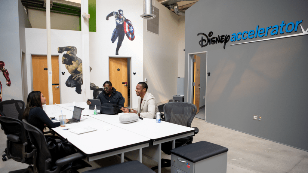 La inversión en realidad virtual de Disney podría brindarle a los jugadores de ESPN auriculares con vista visual.