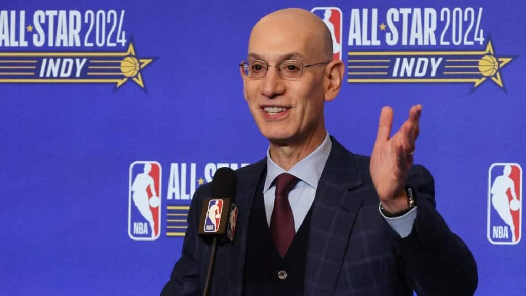 Los contratos de derechos de la NBA llegan al escritorio de Adam Silver con todas las miradas puestas en TNT