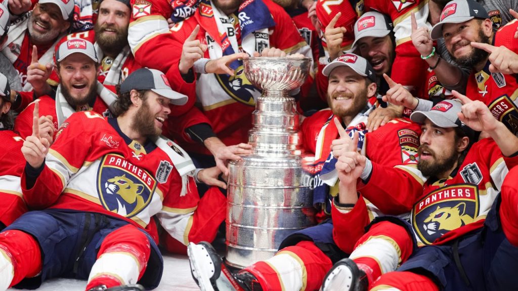 «Scripps Sports firma un acuerdo televisivo final por los derechos de los Florida Panthers».