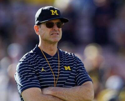 La Ncaa Multa A Harbaugh Por Pedir Un Desayuno Con Hamburguesa Con Queso Y Tocino