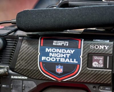 11 Millones De Suscriptores De Directv Sintonizaron El Primer Partido De Monday Night Football.