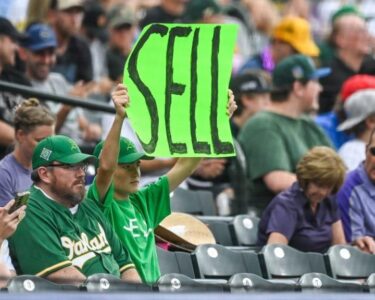 Para El Último Partido En Oakland, El Regalo De Los Atléticos Alerta A Los Fanáticos