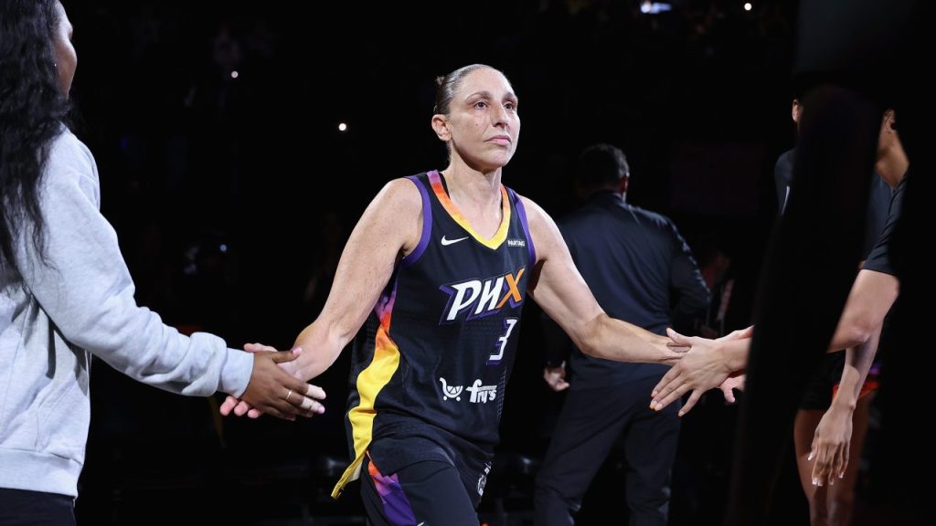 Taurasi aprovecha los que podrían ser sus últimos días en la WNBA