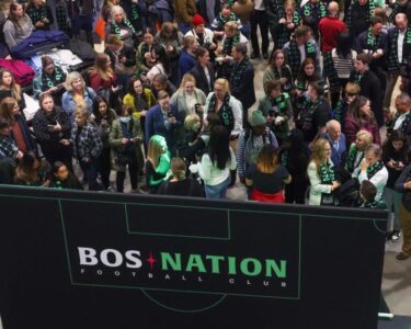 Bos Nation De La Nwsl Se Disculpa Por La Campaña De &Quot;Demasiadas Pelotas&Quot;