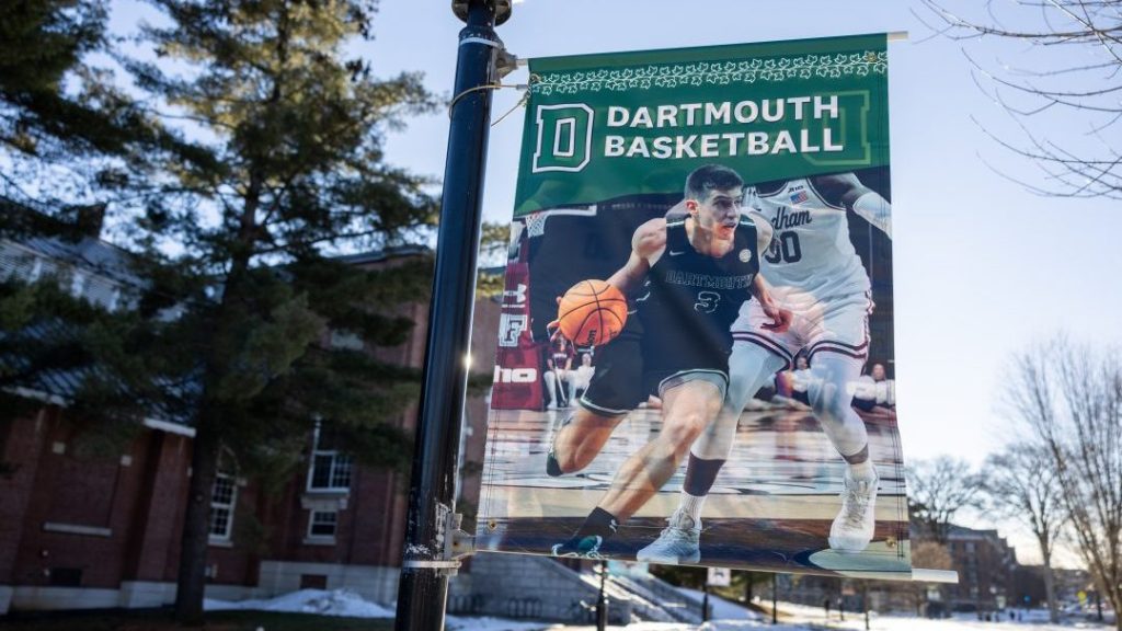 Dartmouth Hoops no reconoce los sindicatos ni la negociación, dice la NLRB.