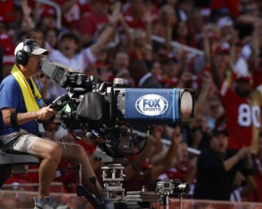 La Nfl Le Da A Fox Y Cbs Un Programa De Televisión Crítico El Domingo Por La Tarde Después De Glow