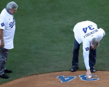 La Memoria De Fernando Valenzuela Sigue Viva En Esta Serie Mundial