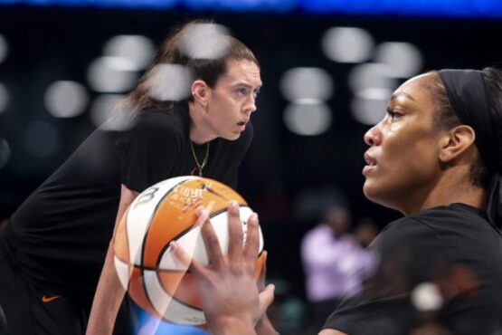 Los Zapatos Exclusivos De Las Estrellas De La Wnba Todavía Se Diseñan Pensando En Los Hombres.