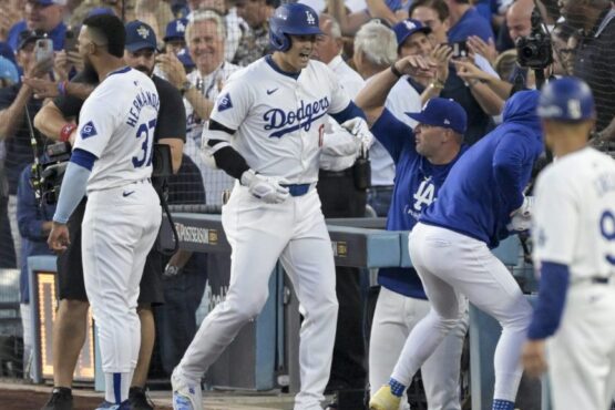 Ohtani Magic: La Estrella De Los Dodgers Jonronea En El Primer Juego De Playoffs