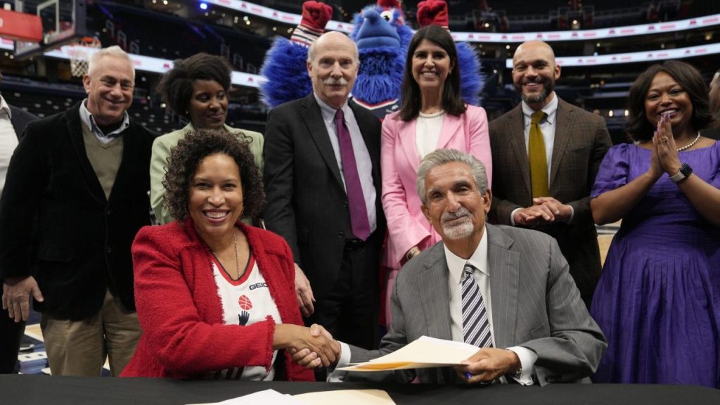 Renovación de Capital One Arena en DC, presentada por Monumental