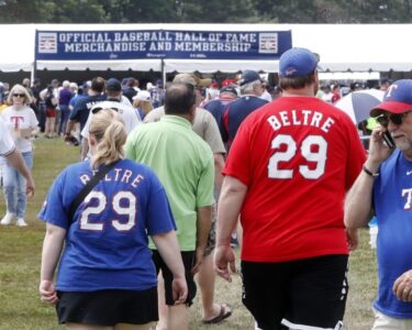 El Salón De La Fama Del Béisbol Ha Sufrido Pérdidas Pero Dice Que Está Mejorando Sus Finanzas.