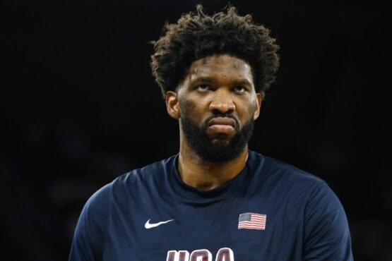 La Suspensión De Joel Embiid En La Nba Genera Una Mega Donación En Un Evento De Prensa.