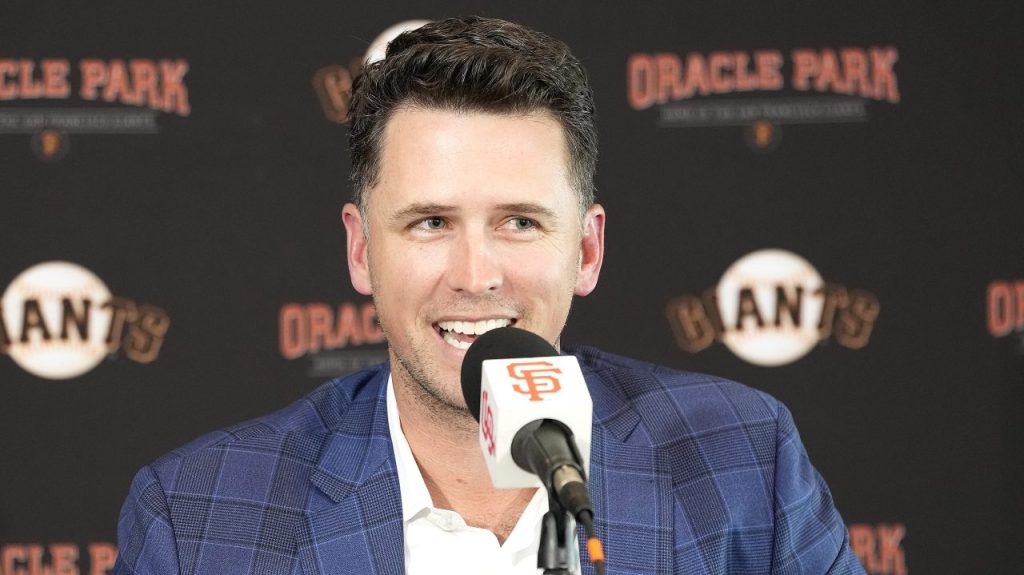 Buster Posey apoyó a los Giants como presidente del club