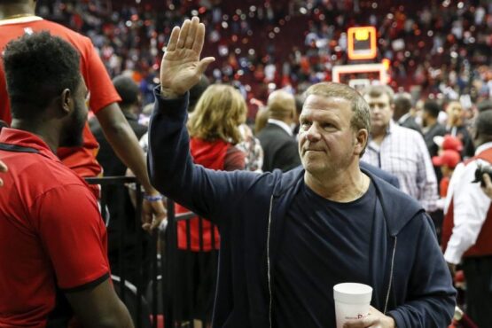 Cohete a Roma: Trump nombra a la estrella de la NBA Fertitta embajadora en Italia