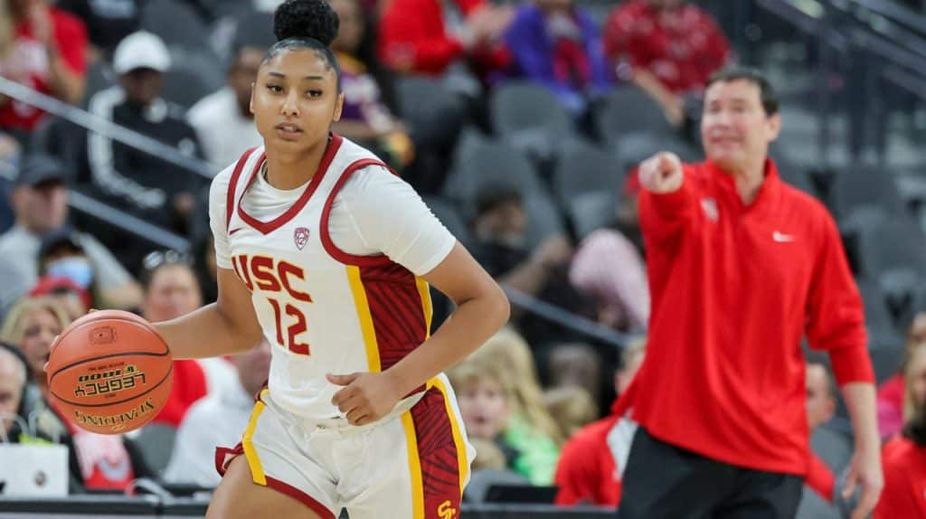 Juju Watkins se une a Staley y Lastine en la Serie A de $ 28 millones