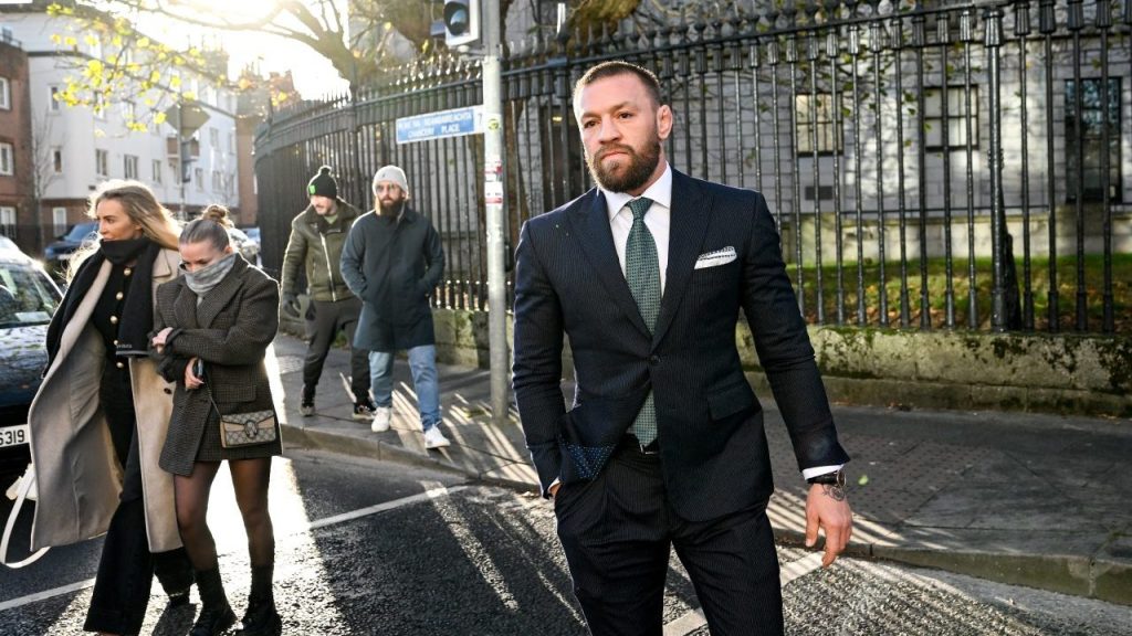 Se ordenó a McGregor pagar las costas legales del demandante de agresión sexual.