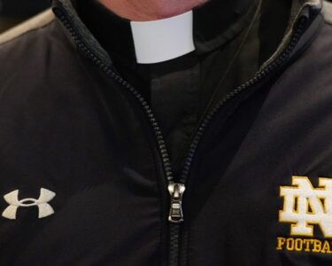 Armor Lucks Out patrocinado por Notre Dame