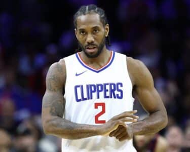 Clippers demandan a Kawhi Leonard y regresan a la cancha