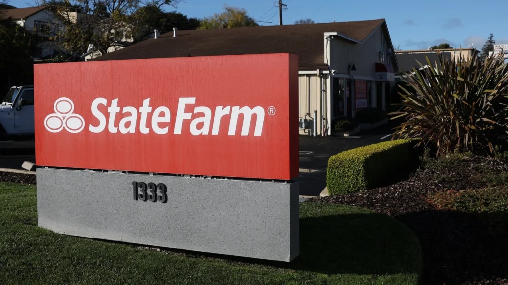 El anuncio del Super Bowl de State Farm Nixes menciona los incendios de Los Ángeles