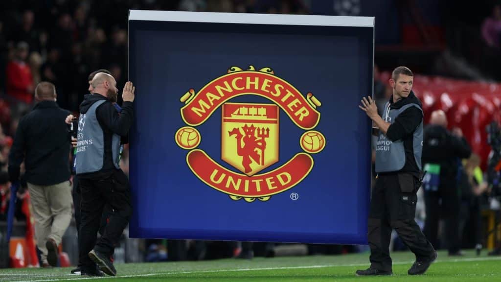 El gestor de fondos británico TKO amplía la liquidación de acciones de Man United