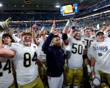 El pago del CFP de 20 millones de dólares a Notre Dame ya la convierte en ganadora.