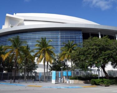 La NHL programa juegos al aire libre de Florida para 2026, incluido el Clásico de Invierno